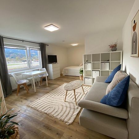 Schoene 1-Zimmer Wohnung Am Bahnhof 2 Parkplaetze ซอนโทเฟิน ภายนอก รูปภาพ