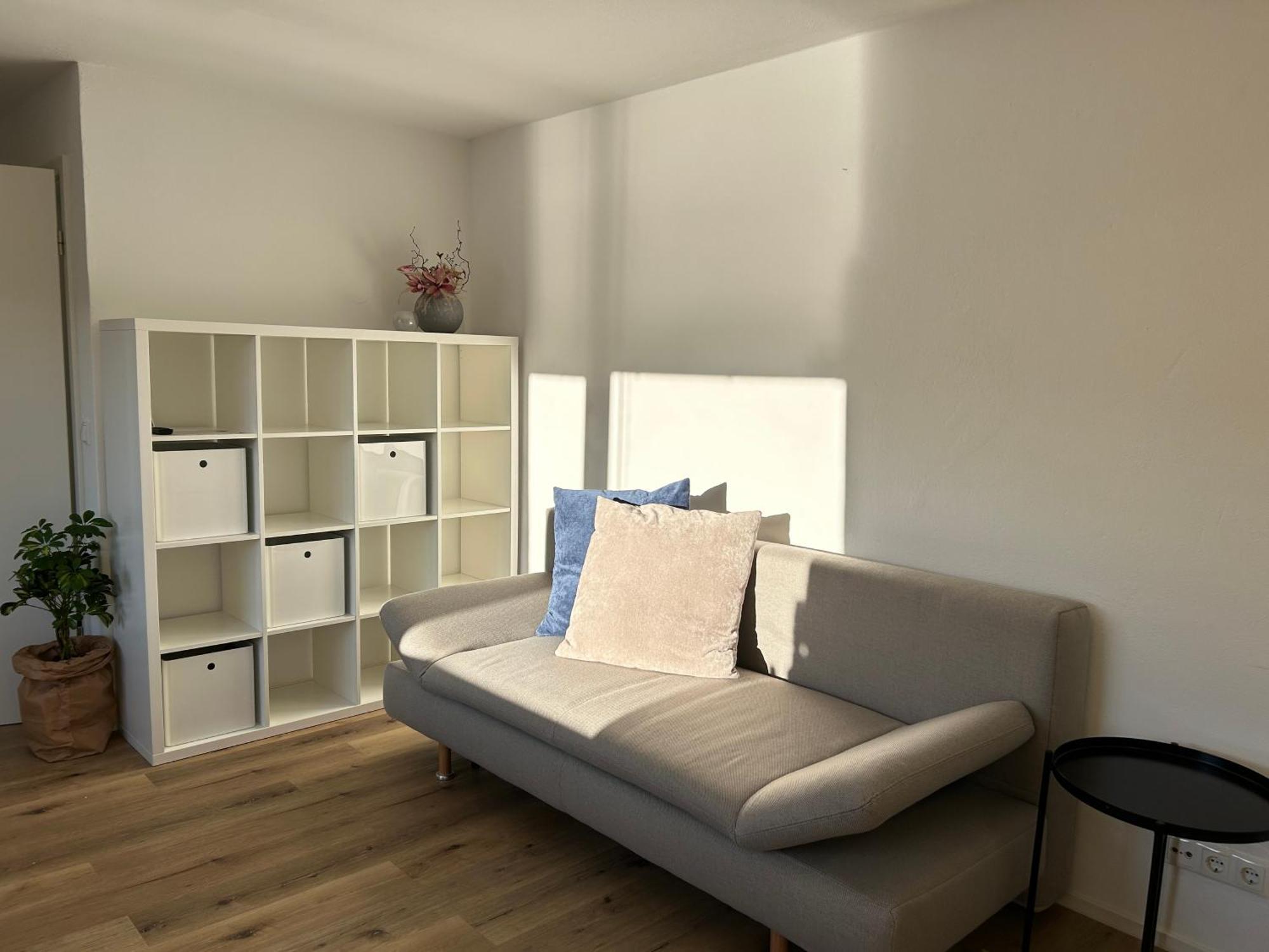 Schoene 1-Zimmer Wohnung Am Bahnhof 2 Parkplaetze ซอนโทเฟิน ภายนอก รูปภาพ