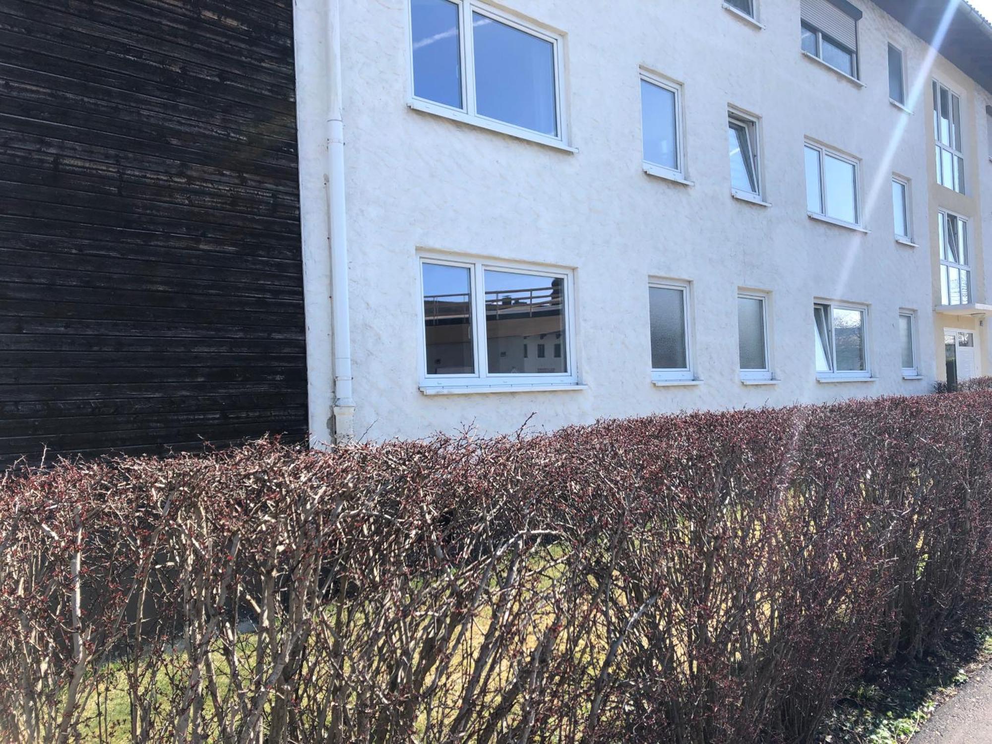 Schoene 1-Zimmer Wohnung Am Bahnhof 2 Parkplaetze ซอนโทเฟิน ภายนอก รูปภาพ