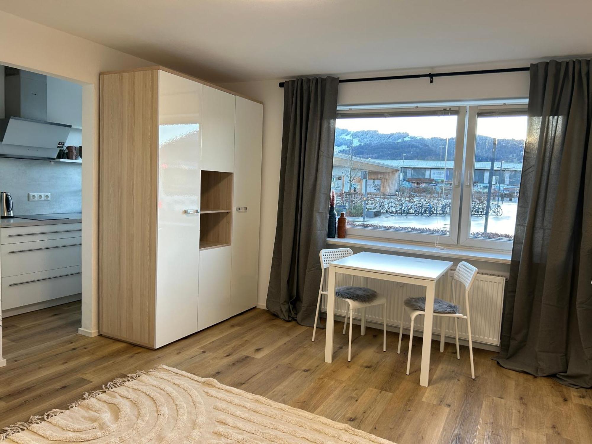 Schoene 1-Zimmer Wohnung Am Bahnhof 2 Parkplaetze ซอนโทเฟิน ภายนอก รูปภาพ